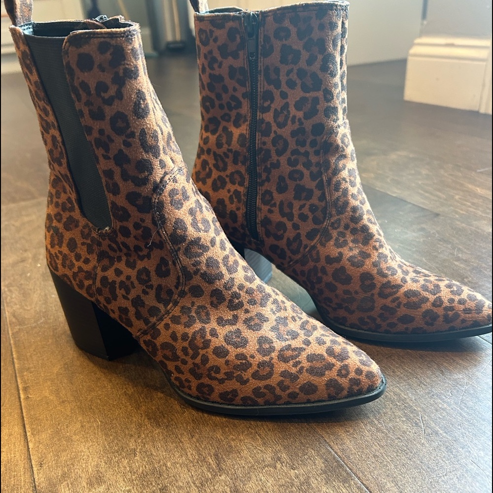 Express Women’s Boots